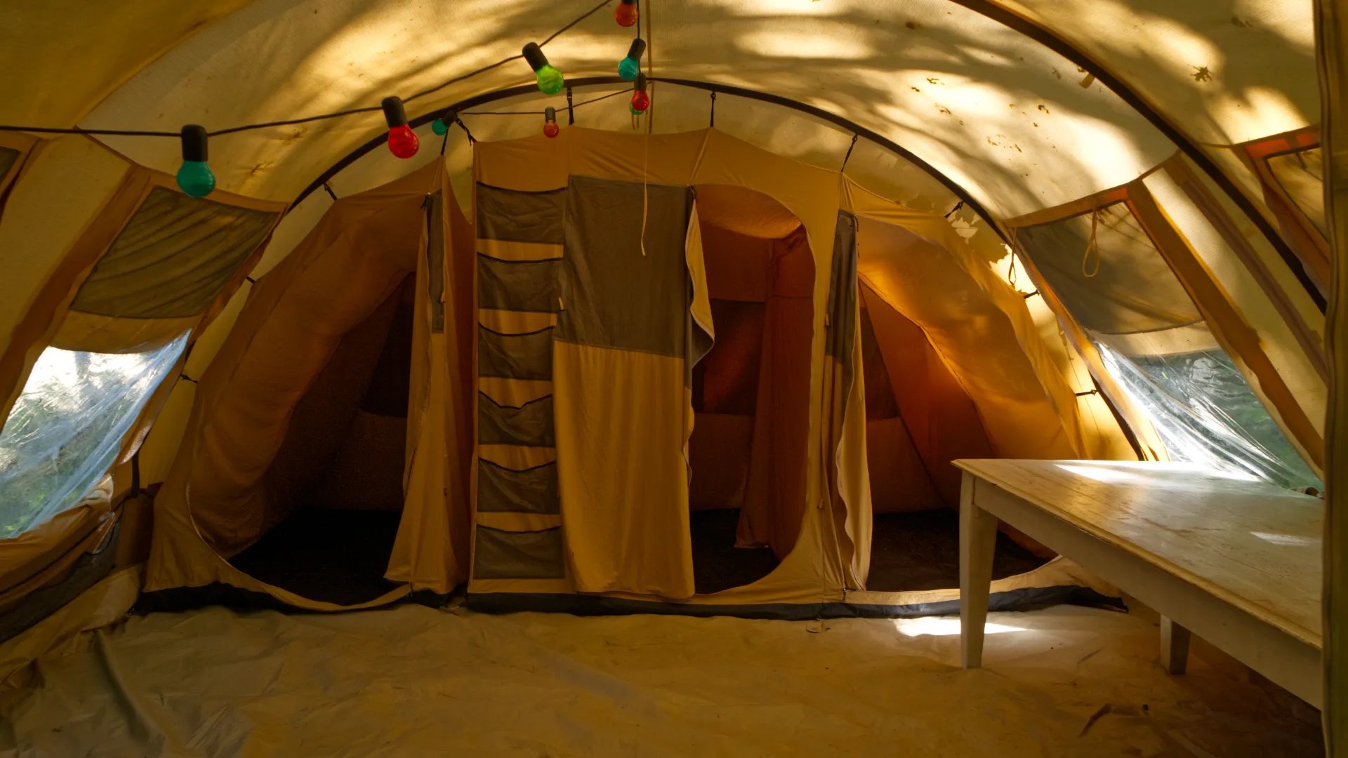 Tent2
